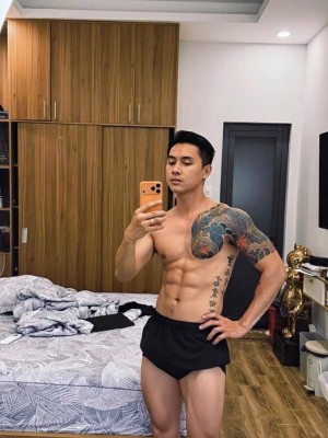Hiển